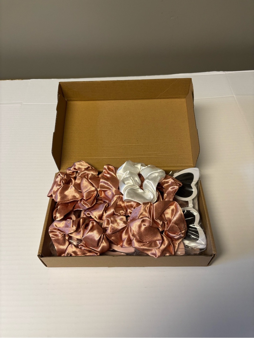 Bridesmaids Satin Scrunchie Set in Rose Gold & White